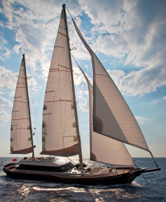 infinity sail yacht